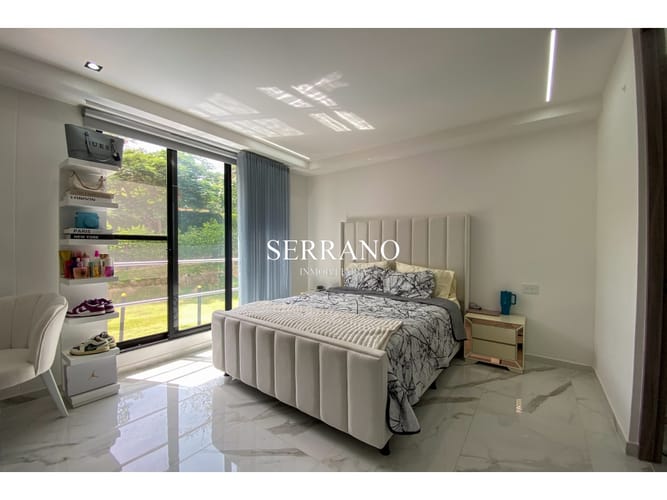 Casa de 4 alcobas en venta en Ruitoque, Girón, 284 m² · foto 23 de 24