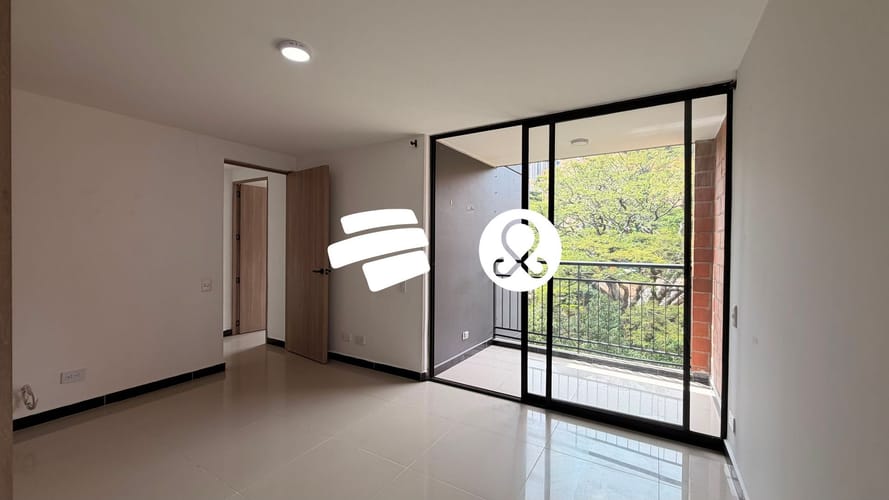 Apartamento de 3 alcobas en venta en El Diamante No. 2, Medellín, 78 m² · foto 6 de 18