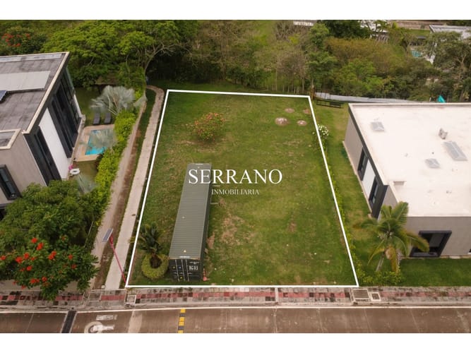 Lote en venta en Ruitoque Bajo, Girón, 708 m² · foto 2 de 14