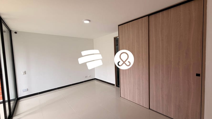 Apartamento de 3 alcobas en venta en El Diamante No. 2, Medellín, 78 m² · foto 13 de 18