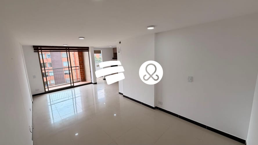 Apartamento de 3 alcobas en venta en El Diamante No. 2, Medellín, 78 m² · foto 15 de 18