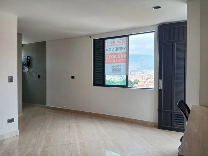 Apartamento en arriendo en Lorena, Medellín, 40 m² · foto 4 de 10