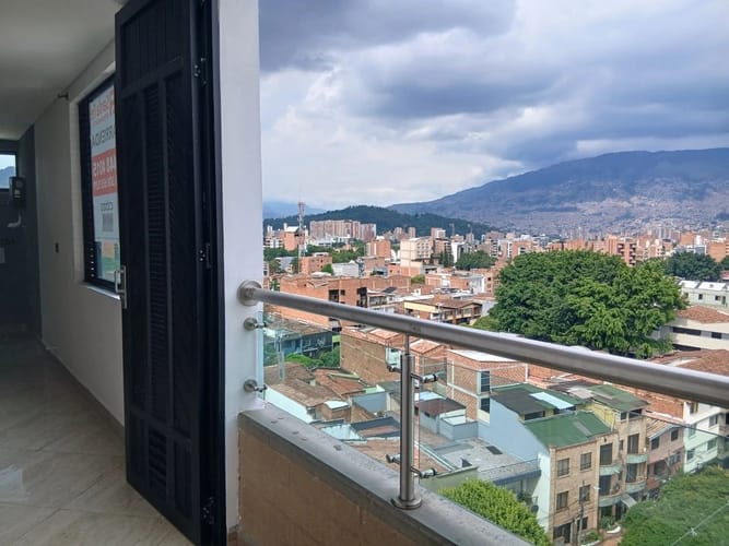 Apartamento en arriendo en Lorena, Medellín, 40 m² · foto 9 de 10