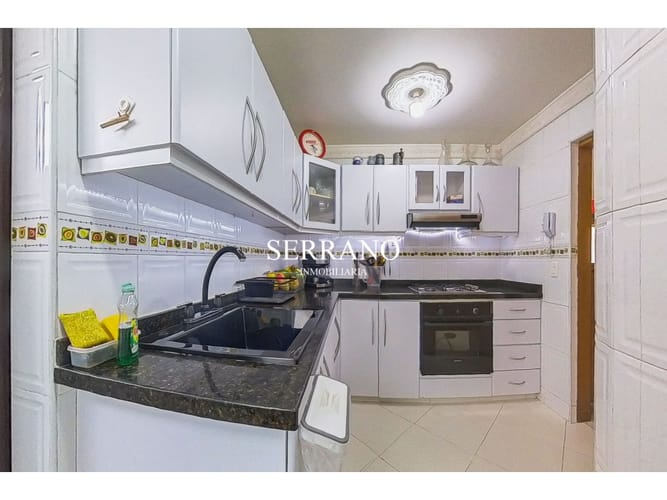 Apartamento de 3 alcobas en venta en Palomitas Del Progreso, Floridablanca, 196 m² · foto 4 de 24