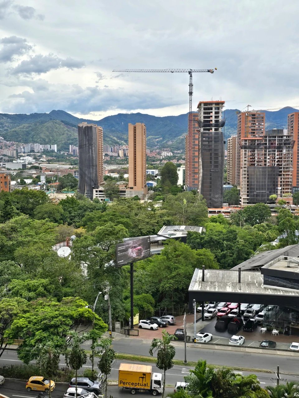 Apartamento en venta en El Poblado, Medellín · foto 4 de 10