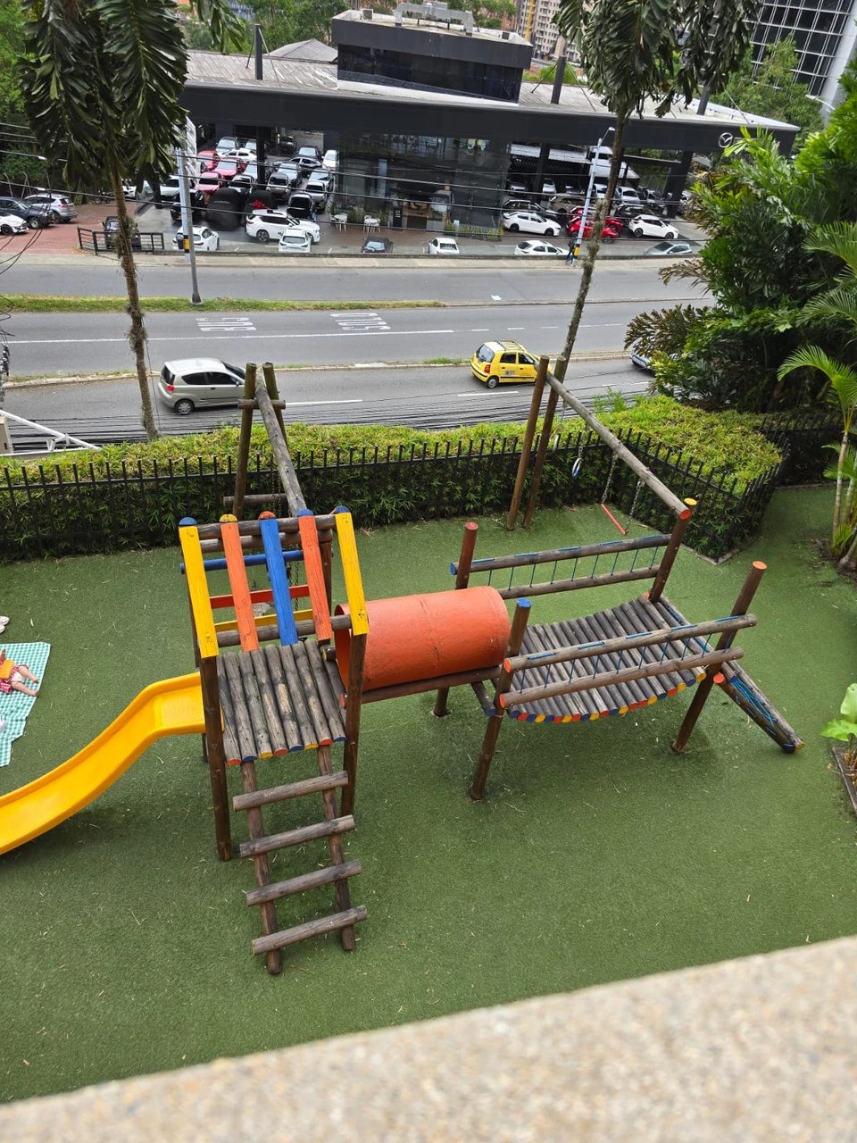 Apartamento en venta en El Poblado, Medellín · foto 5 de 10