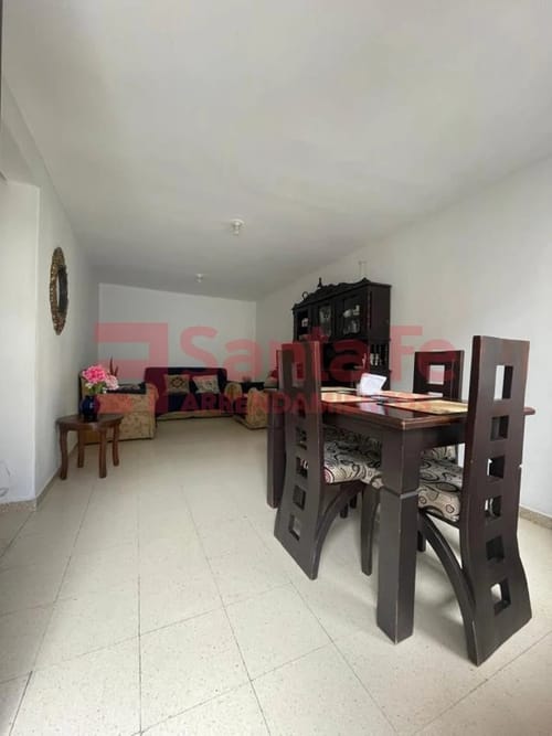 Casa de 5 alcobas en venta en Robledo, Medellín, 112 m² · foto 2 de 10