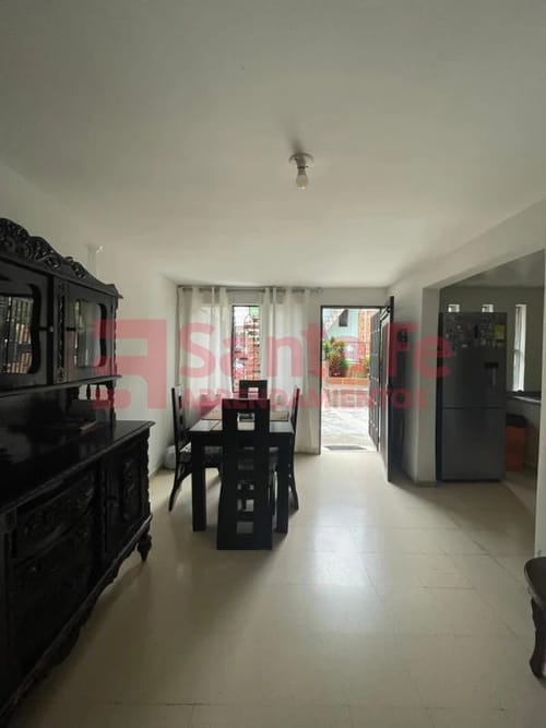 Casa de 5 alcobas en venta en Robledo, Medellín, 112 m² · foto 3 de 10