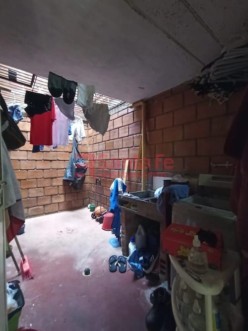 Casa de 6 alcobas en venta en Robledo, Medellín, 169 m² · foto 4 de 10
