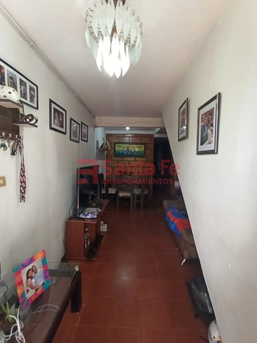 Casa de 6 alcobas en venta en Robledo, Medellín, 169 m² · foto 5 de 10