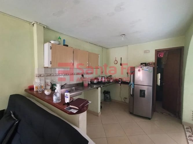 Casa de 6 alcobas en venta en Robledo, Medellín, 169 m² · foto 9 de 10