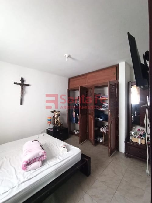 Casa de 18 alcobas en venta en Robledo, Medellín, 415 m² · foto 10 de 10