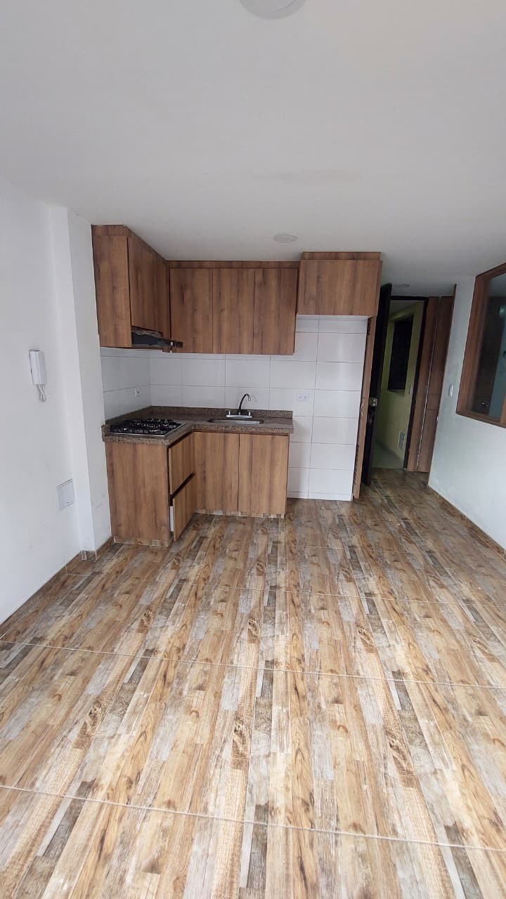 Apartamento en venta en Tabora, Bogotá · foto 4 de 15