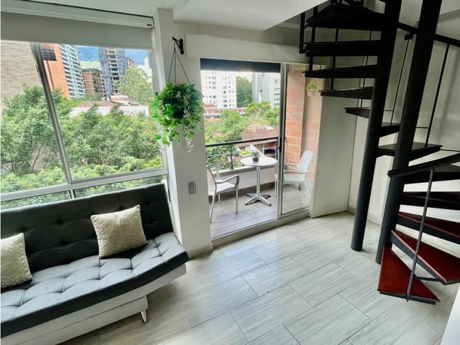 Apartaestudio en venta en Rodeo Alto, Medellín, 64 m² · foto 4 de 9