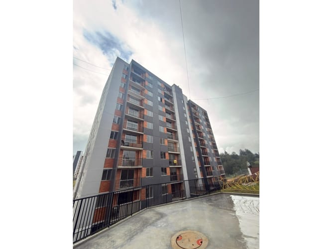 Apartamento de 2 alcobas en venta en El Faro, Rionegro, 46 m² · foto 2 de 7