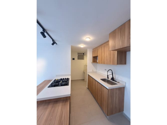 Apartamento de 2 alcobas en venta en El Faro, Rionegro, 46 m² · foto 6 de 7