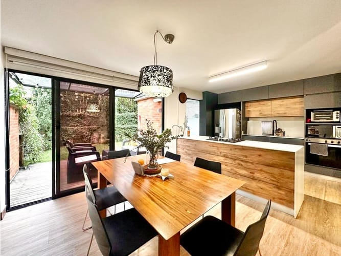 Casa de 3 alcobas en venta en La Independencia, Itagüí, 189 m² · foto 13 de 16