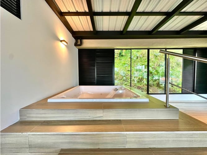 Apartamento de 2 alcobas en venta en La Independencia, Itagüí, 68 m² · foto 3 de 9