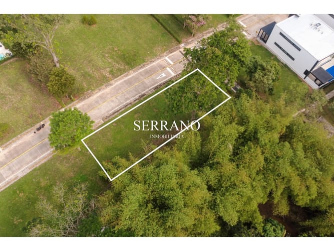 Lote en venta en Ruitoque Bajo, Girón, 647 m² · foto 5 de 13