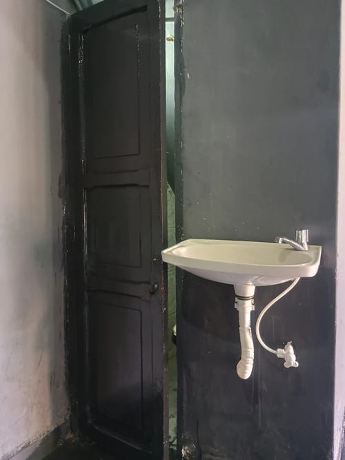 Local en arriendo en Colon, Medellín, 13 m² · foto 6 de 6
