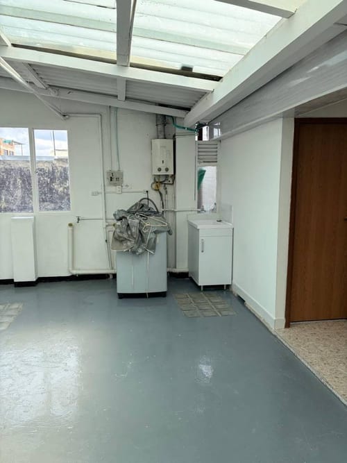Casa de 6 alcobas en venta en La Estrada, Bogotá, 399 m² · foto 18 de 23