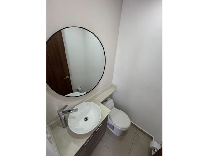 Apartamento de 3 alcobas en arriendo en Loma Del Escobero, Envigado, 110 m² · foto 18 de 24