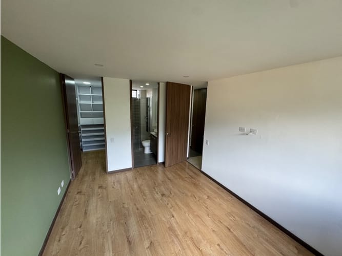 Apartamento de 3 alcobas en arriendo en Loma Del Escobero, Envigado, 110 m² · foto 21 de 24