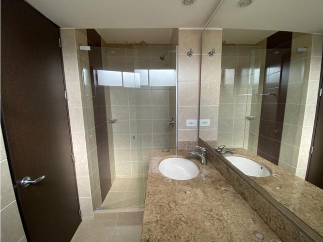 Apartamento de 3 alcobas en venta en Colina Campestre, Bogotá, 97 m² · foto 9 de 18