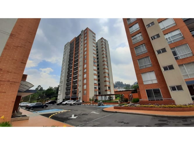 Apartamento de 3 alcobas en venta en Colina Campestre, Bogotá, 97 m² · foto 16 de 18