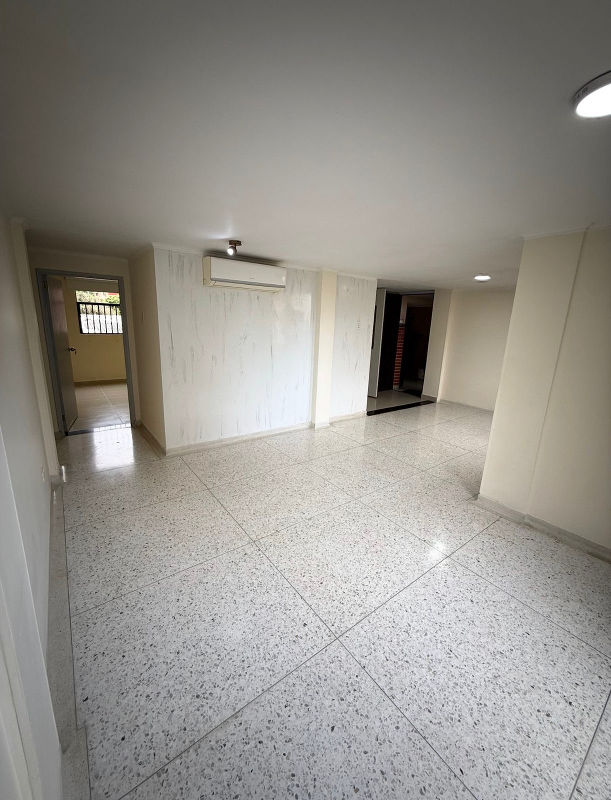 Apartamento en venta en Andalucia, Barranquilla · foto 2 de 16