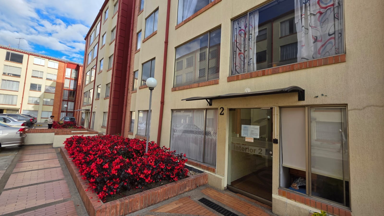 Apartamento en venta en Mirandela, Bogotá · foto 3 de 24