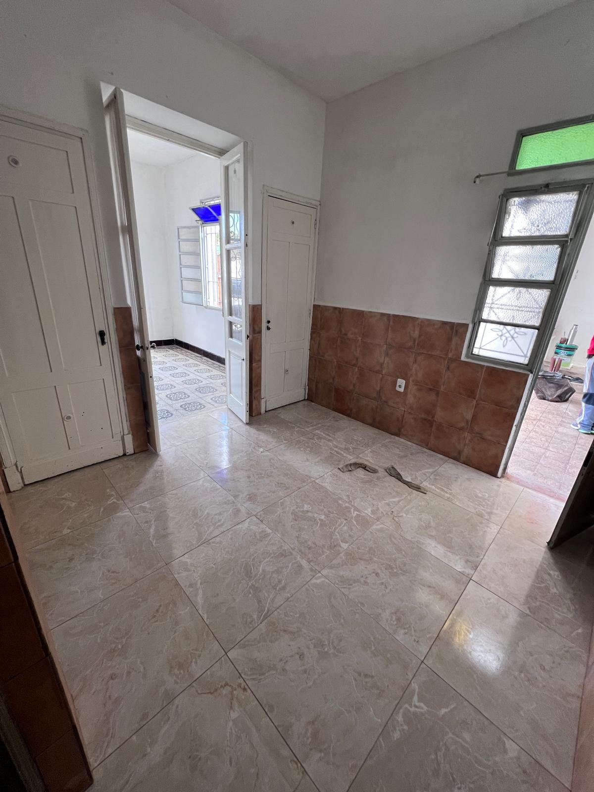 Alquiler de casa en Peñarol, con entrada para 2 autos, 2 dormitorios y patio · Foto 12
