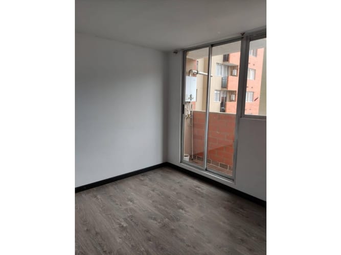 Apartamento de 3 alcobas en venta en La Prosperidad, Madrid, 67 m² · foto 3 de 11