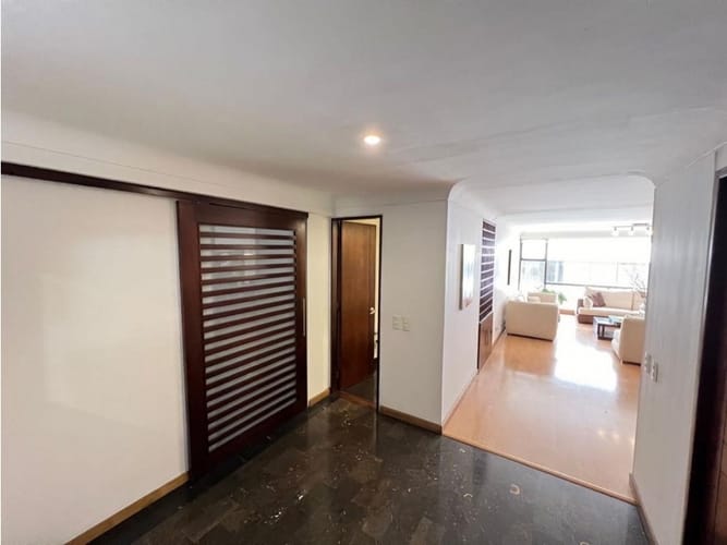 Apartamento en venta en Chico, Bogotá · foto 9 de 15
