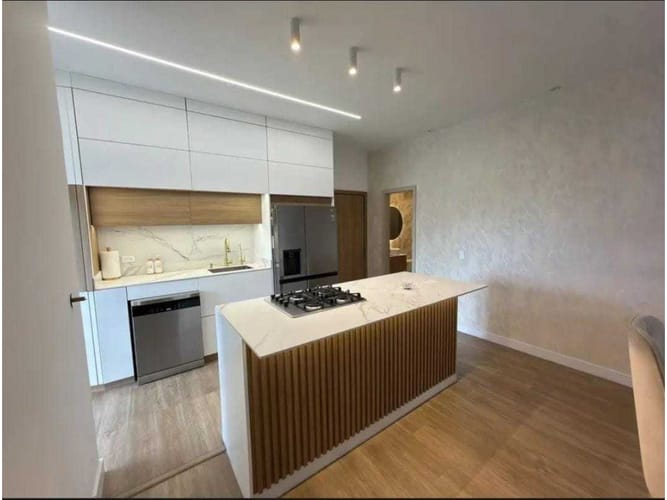 Apartamento de 3 alcobas en venta en Cerro Nutibara, Medellín, 144 m² · foto 6 de 18
