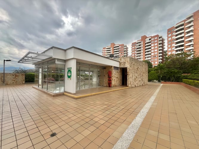 Apartamento de 3 alcobas en venta en Cristales, Cali, 135 m² · foto 7 de 24