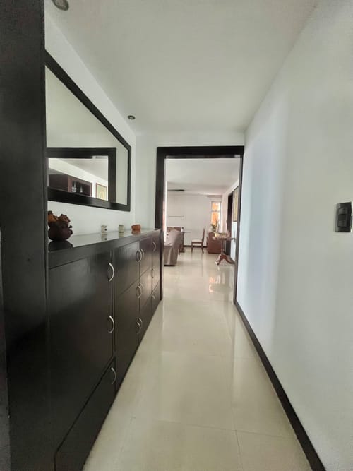 Apartamento de 3 alcobas en venta en Cristales, Cali, 135 m² · foto 18 de 24