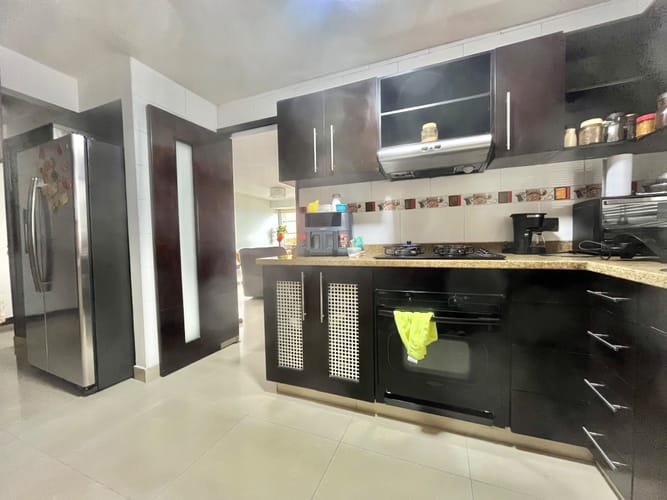 Apartamento de 3 alcobas en venta en Cristales, Cali, 135 m² · foto 17 de 24