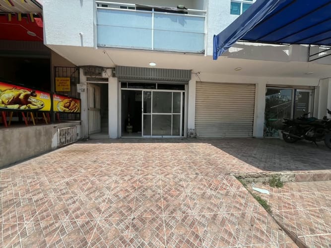 Local en arriendo en El Cairo, Cartagena, 30 m² · foto 3 de 12