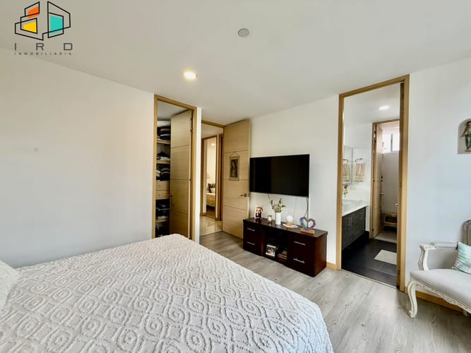 Apartamento de 3 alcobas en venta en El Poblado, Medellín, 111 m² · foto 12 de 24