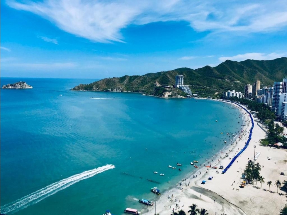 Apartamento en venta en Rodadero, Santa Marta · foto 3 de 21