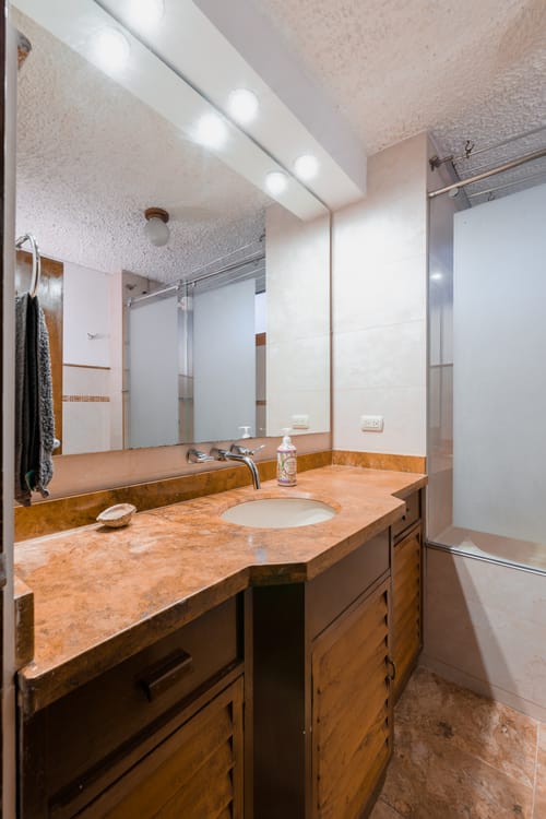 Apartamento de 1 alcoba en arriendo en La Catedral, Bogotá, 68 m² · foto 5 de 6