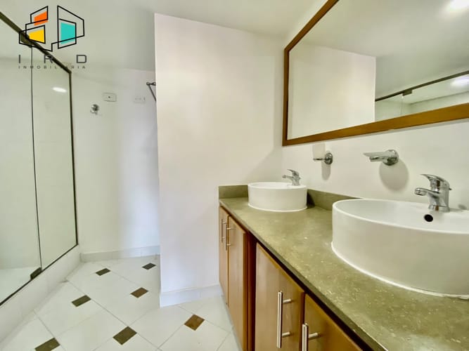 Apartamento de 2 alcobas en arriendo en Las Lomitas, Sabaneta, 89 m² · foto 17 de 24