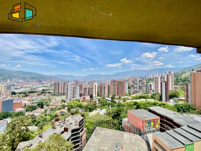 Apartamento de 2 alcobas en arriendo en Las Lomitas, Sabaneta, 89 m² · foto 4 de 24