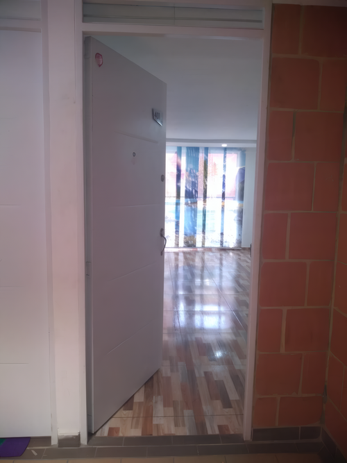 Apartamento en venta en Conjunto Residencial Los Pinos, Zipaquirá · foto 3 de 20