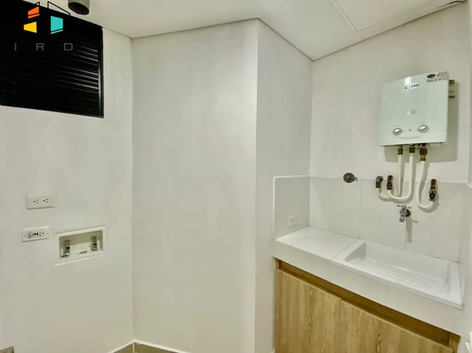 Apartamento de 2 alcobas en arriendo en Asomadera No.2, Medellín, 65 m² · foto 9 de 24
