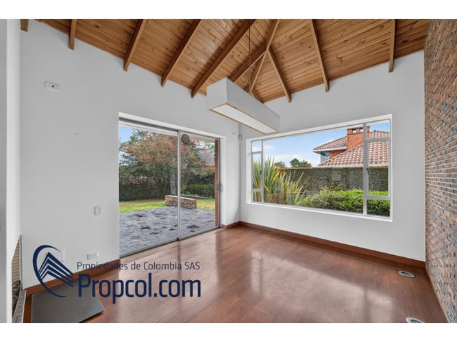 Casa de 4 alcobas en venta en Pueblo Viejo, Cota, 319 m² · foto 4 de 20