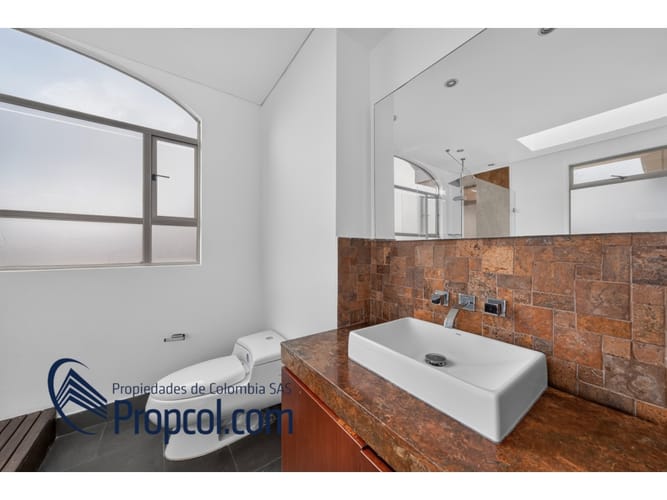 Casa de 4 alcobas en venta en Pueblo Viejo, Cota, 319 m² · foto 18 de 20