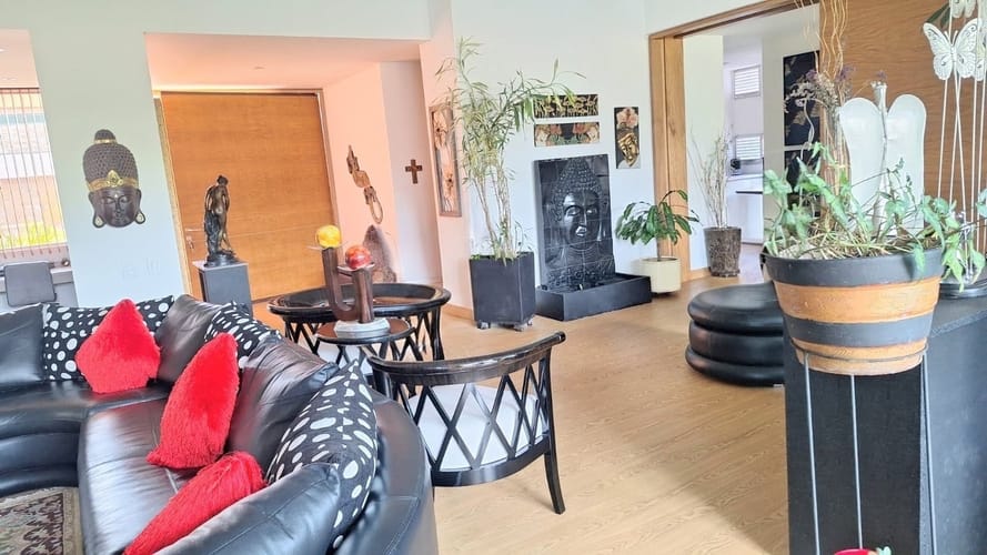 Casa de 3 alcobas en venta en Las Palmas, Envigado, 1330 m² · foto 4 de 18