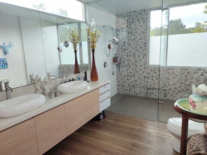 Casa de 3 alcobas en venta en Las Palmas, Envigado, 1330 m² · foto 10 de 18